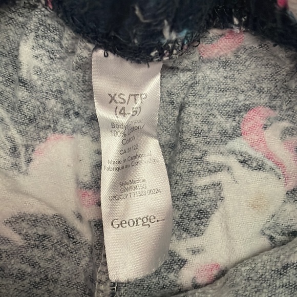 Unicorn Pajama 🦄 - Picture 4 of 5